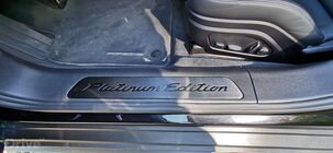 Porsche Panamera 4 E-Hybrid Platinum Edition