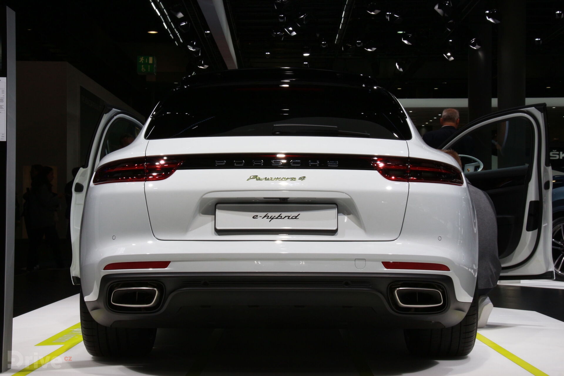 Porsche Panamera 4E Hybrid Sport Turismo