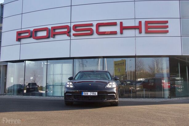 Porsche Panamera 4S Diesel