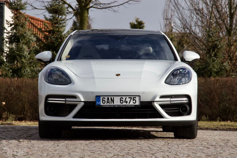 Porsche Panamera Turbo