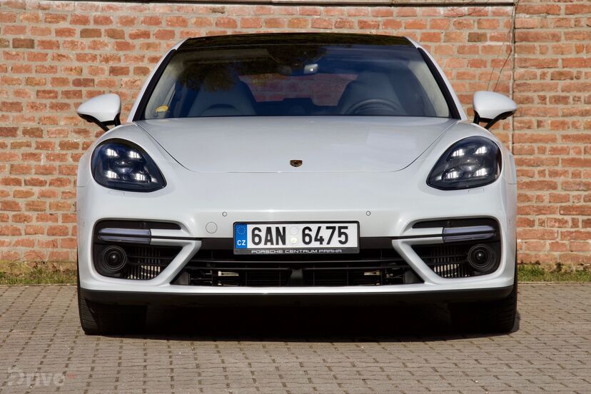 Porsche Panamera Turbo