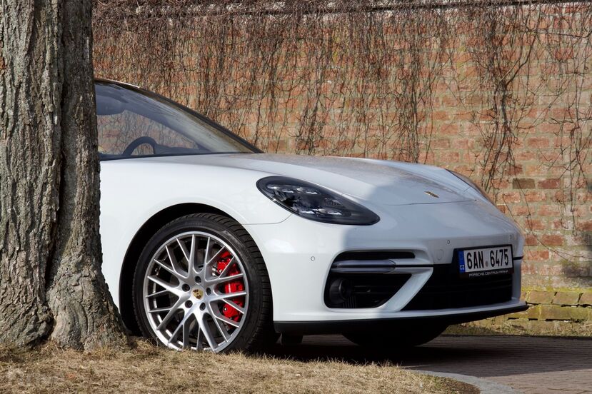 Porsche Panamera Turbo