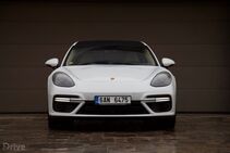 Porsche Panamera Turbo