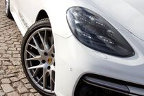 Porsche Panamera Turbo