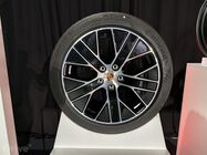 Porsche Taycan (2024)