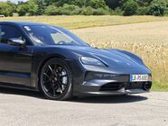Porsche Taycan (2024)