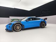 Porsche Taycan (2024)