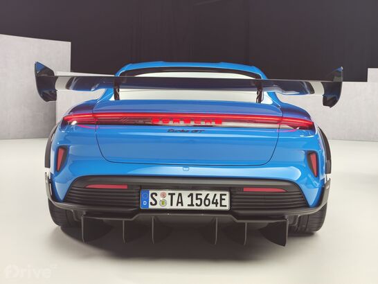 Porsche Taycan (2024)