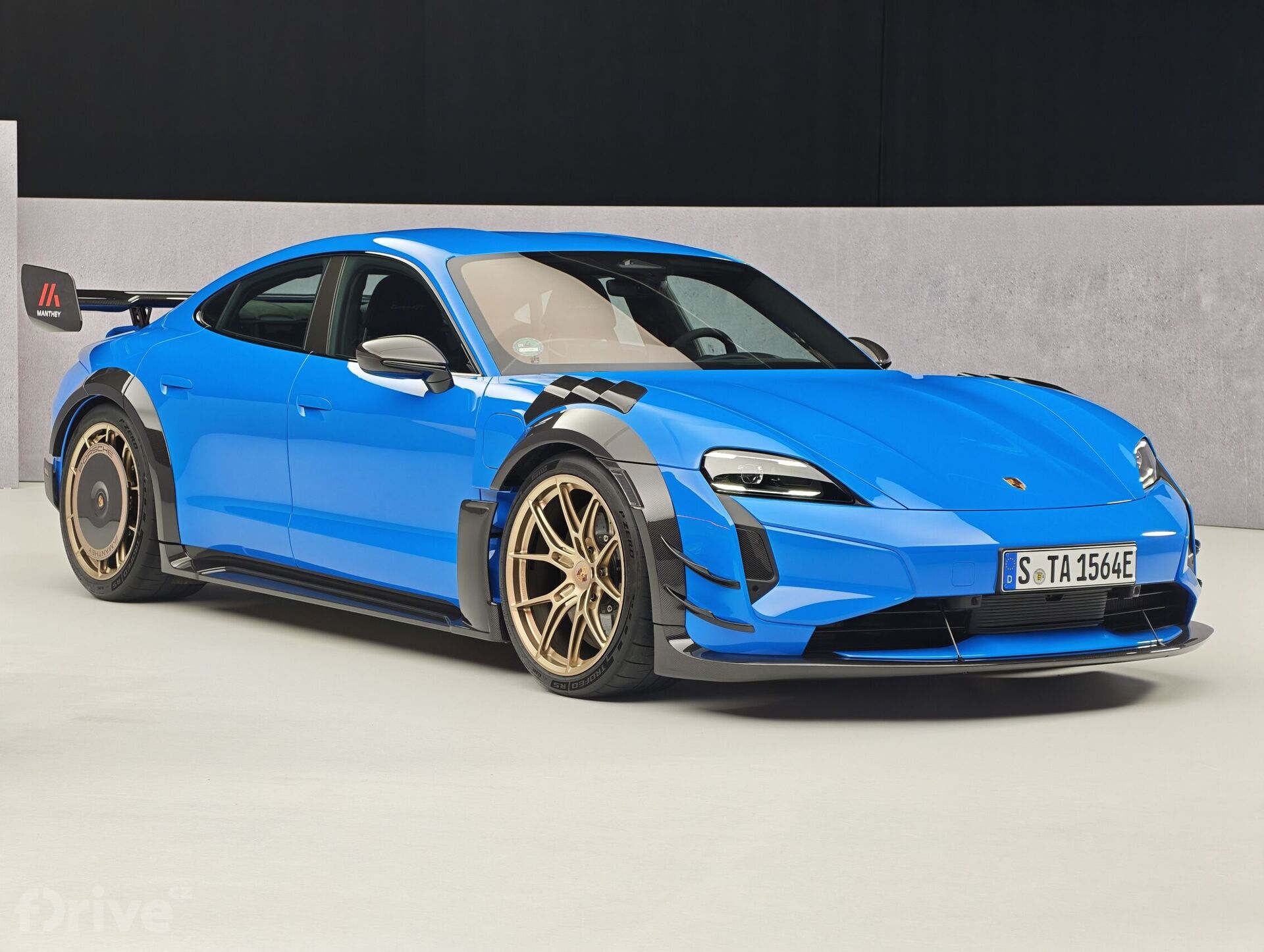 Porsche Taycan (2024)