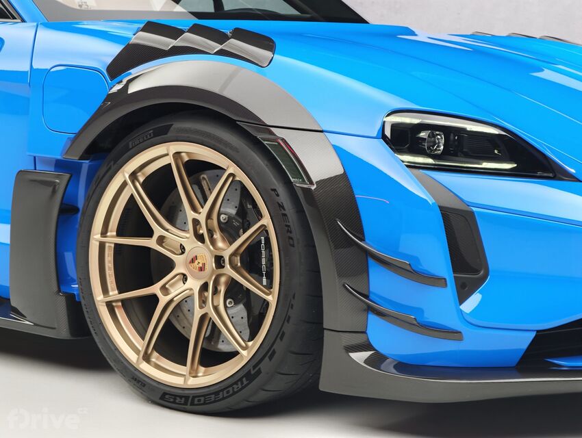 Porsche Taycan (2024)