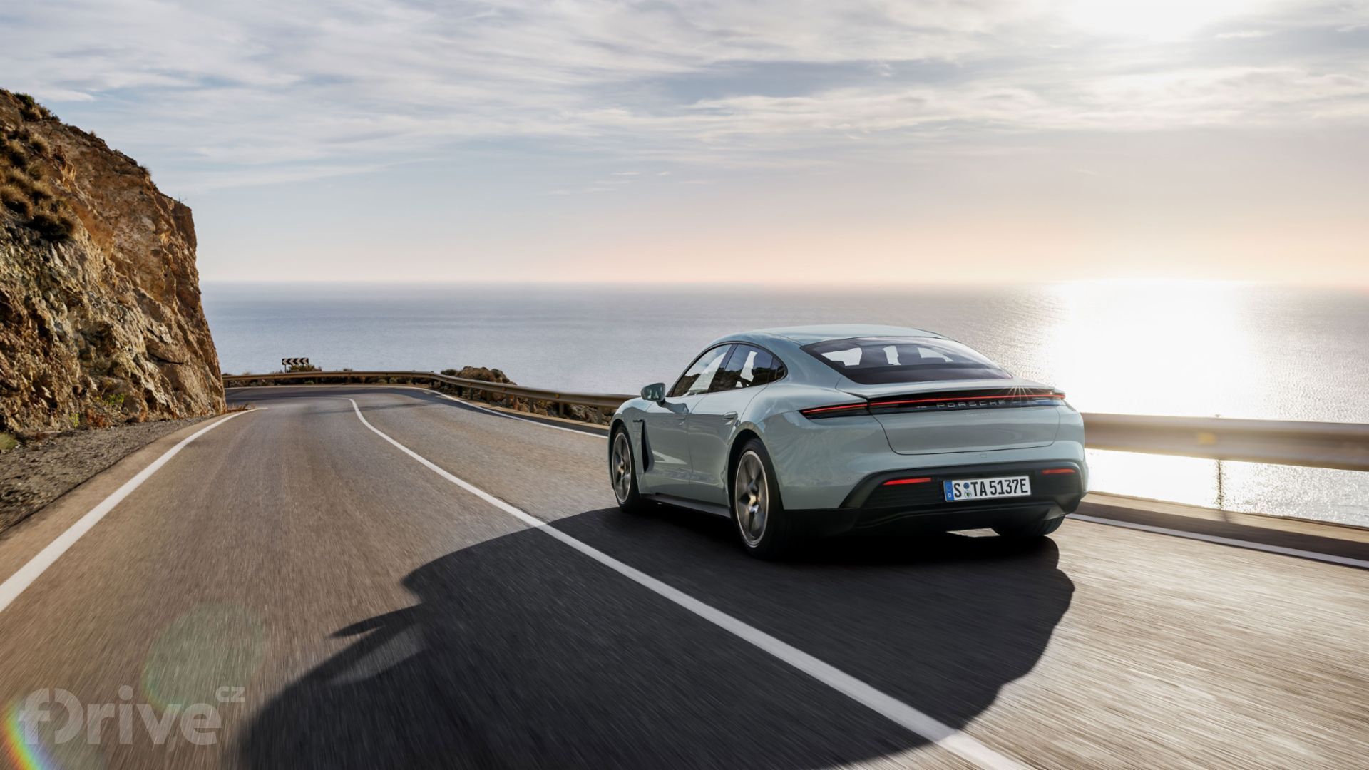 Porsche Taycan (2024)