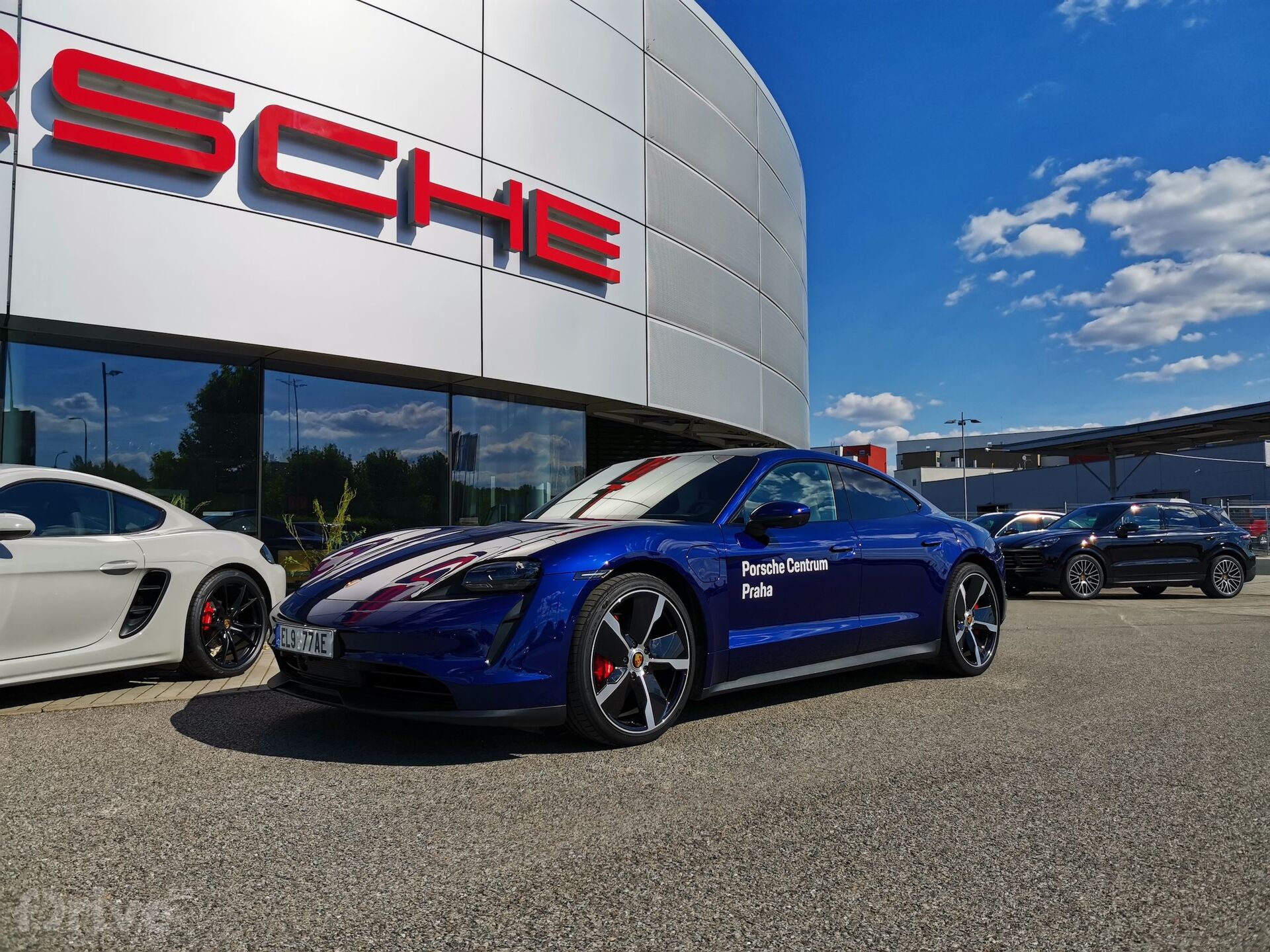 Porsche Taycan