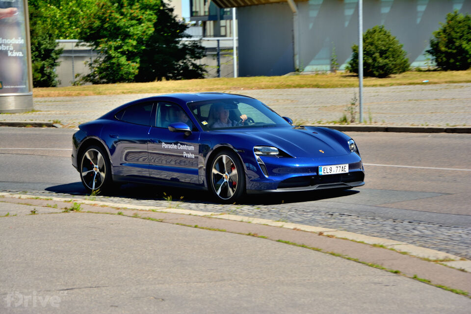 Porsche Taycan