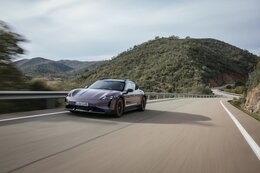 Porsche Taycan Cross Turismo (2024)