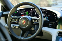 Porsche Taycan Cross Turismo (2024)