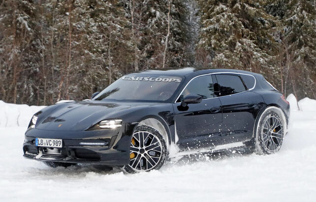 Porsche Taycan Cross Turismo