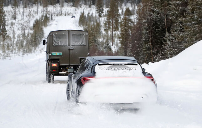 Porsche Taycan Cross Turismo