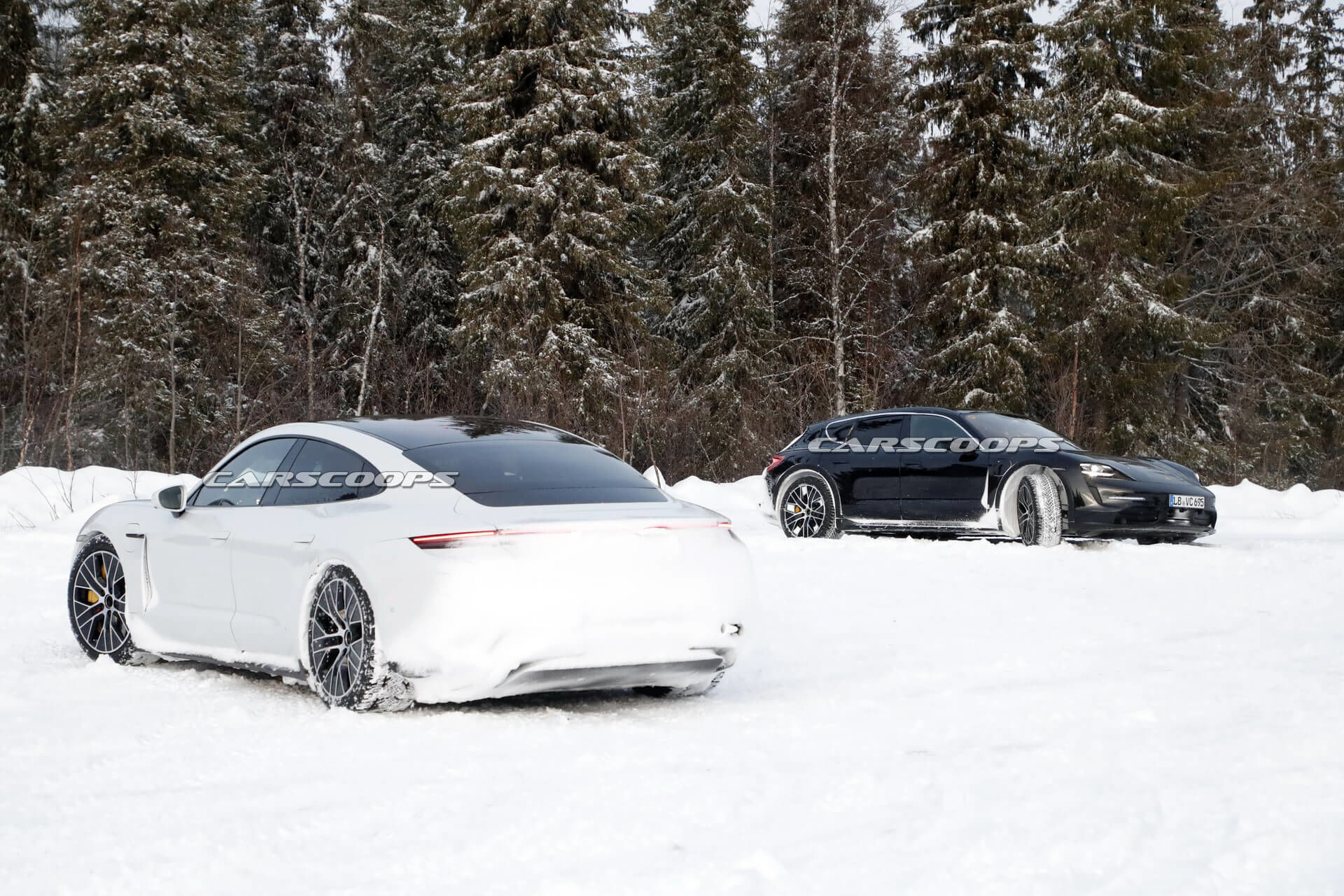 Porsche Taycan Cross Turismo