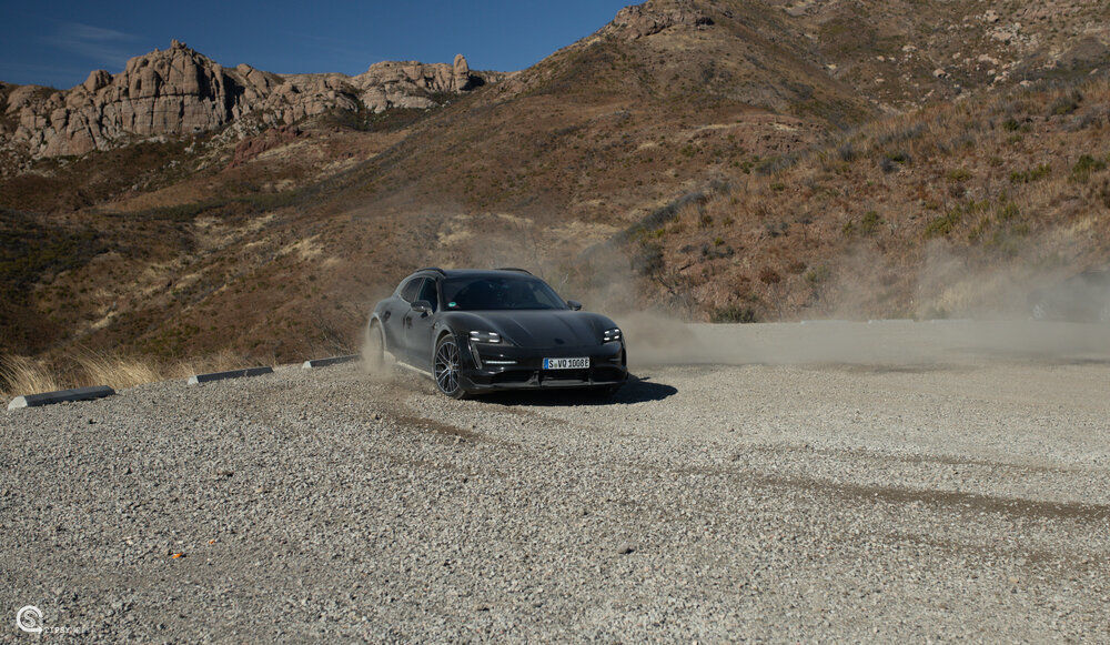 Porsche Taycan Cross Turismo