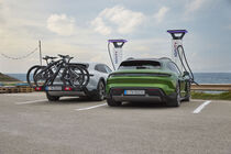 Porsche Taycan Cross Turismo