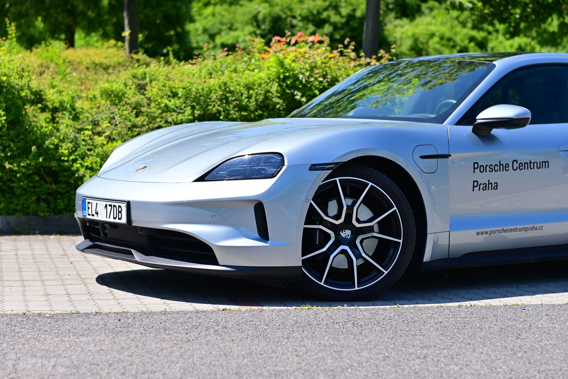 Porsche Taycan Sport Turismo (2024)