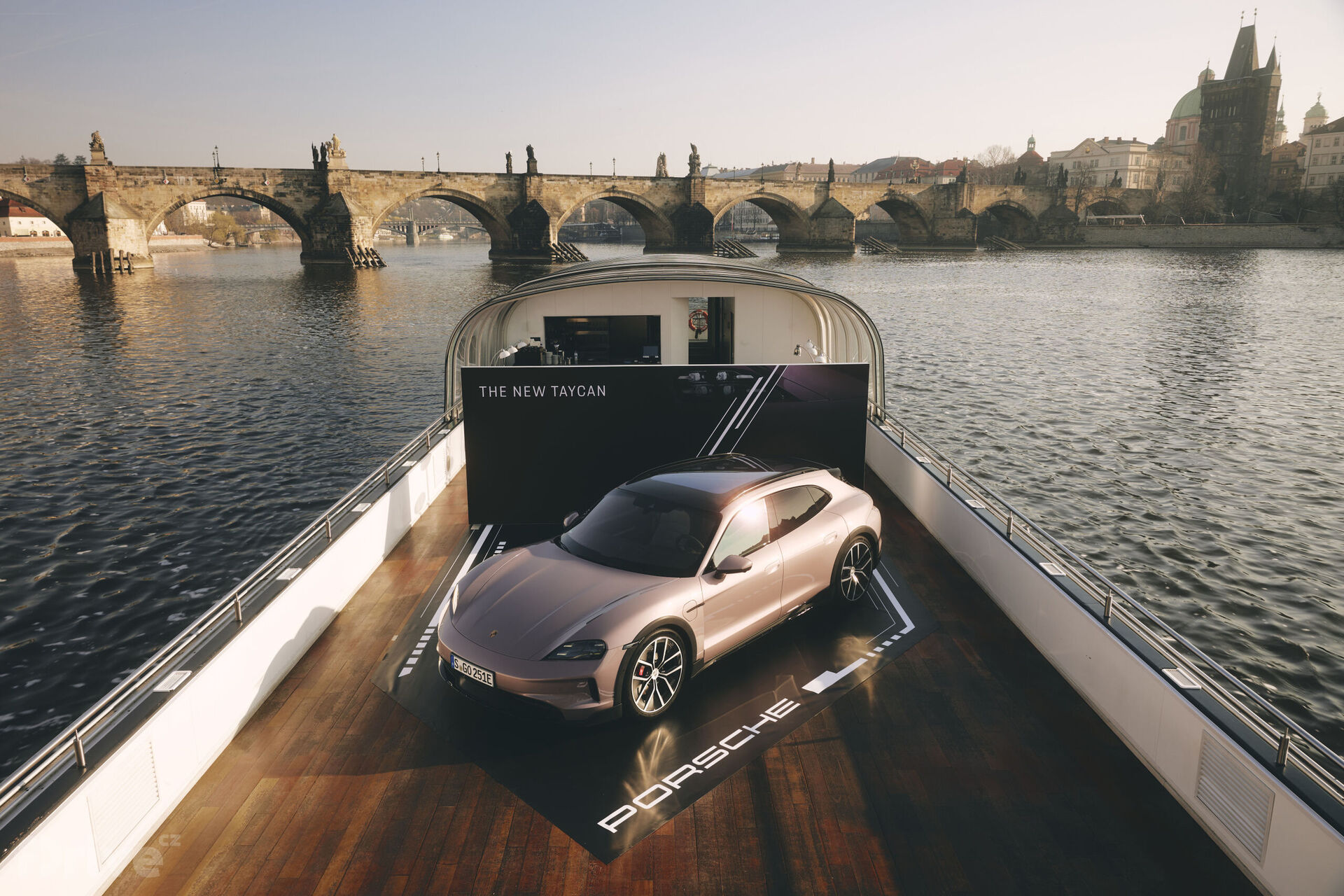 Porsche Taycan Sport Turismo (2024)