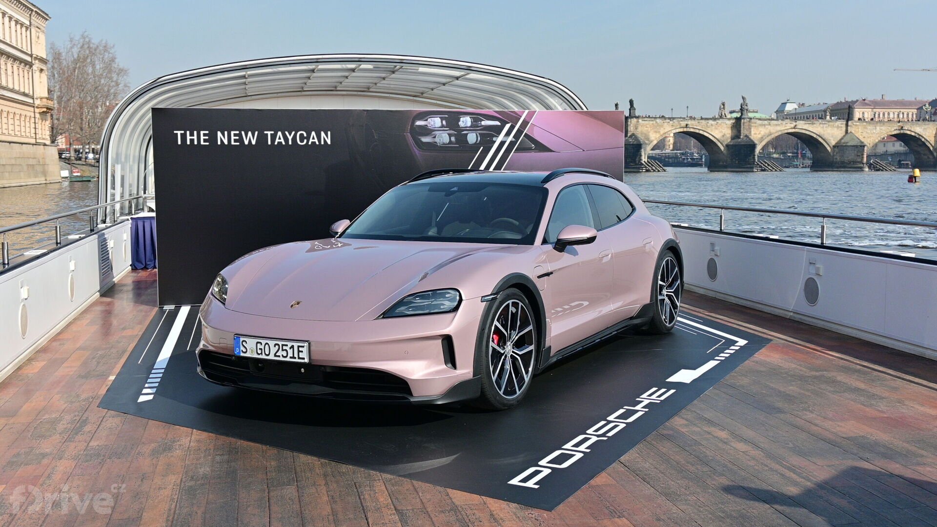 Porsche Taycan Sport Turismo (2024)