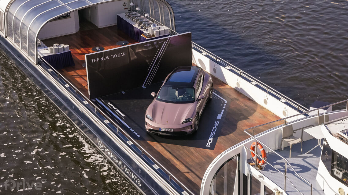 Porsche Taycan Sport Turismo (2024)