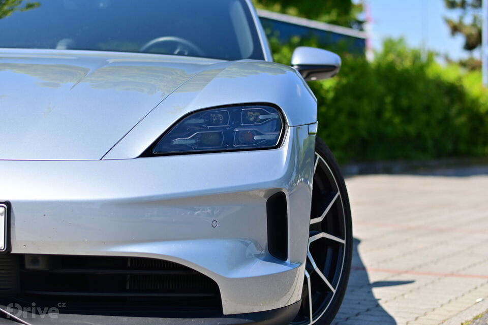 Porsche Taycan Sport Turismo (2024)