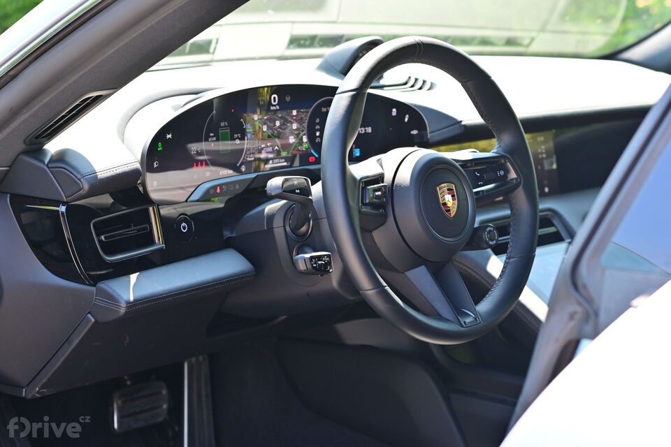 Porsche Taycan Sport Turismo (2024)