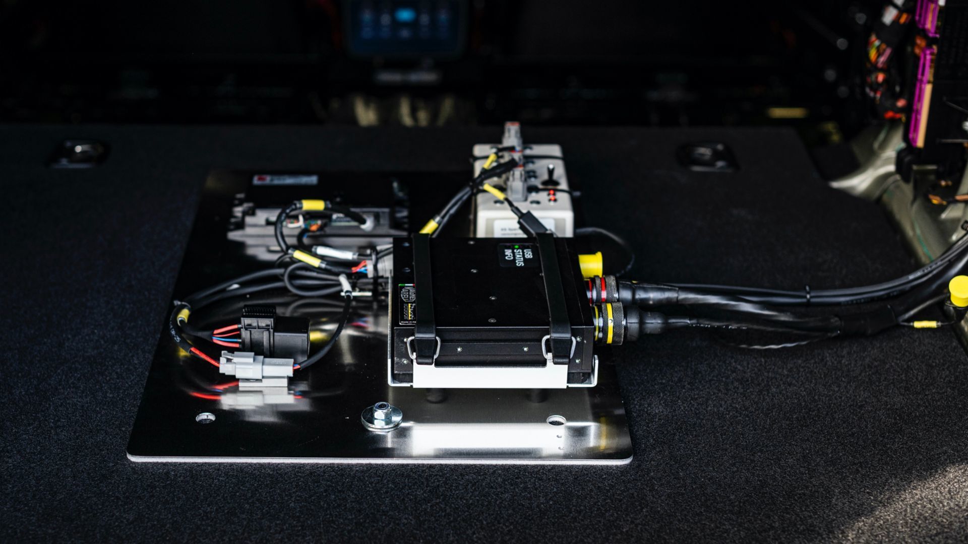 Porsche Taycan Turbo S - nový safety car Formule E