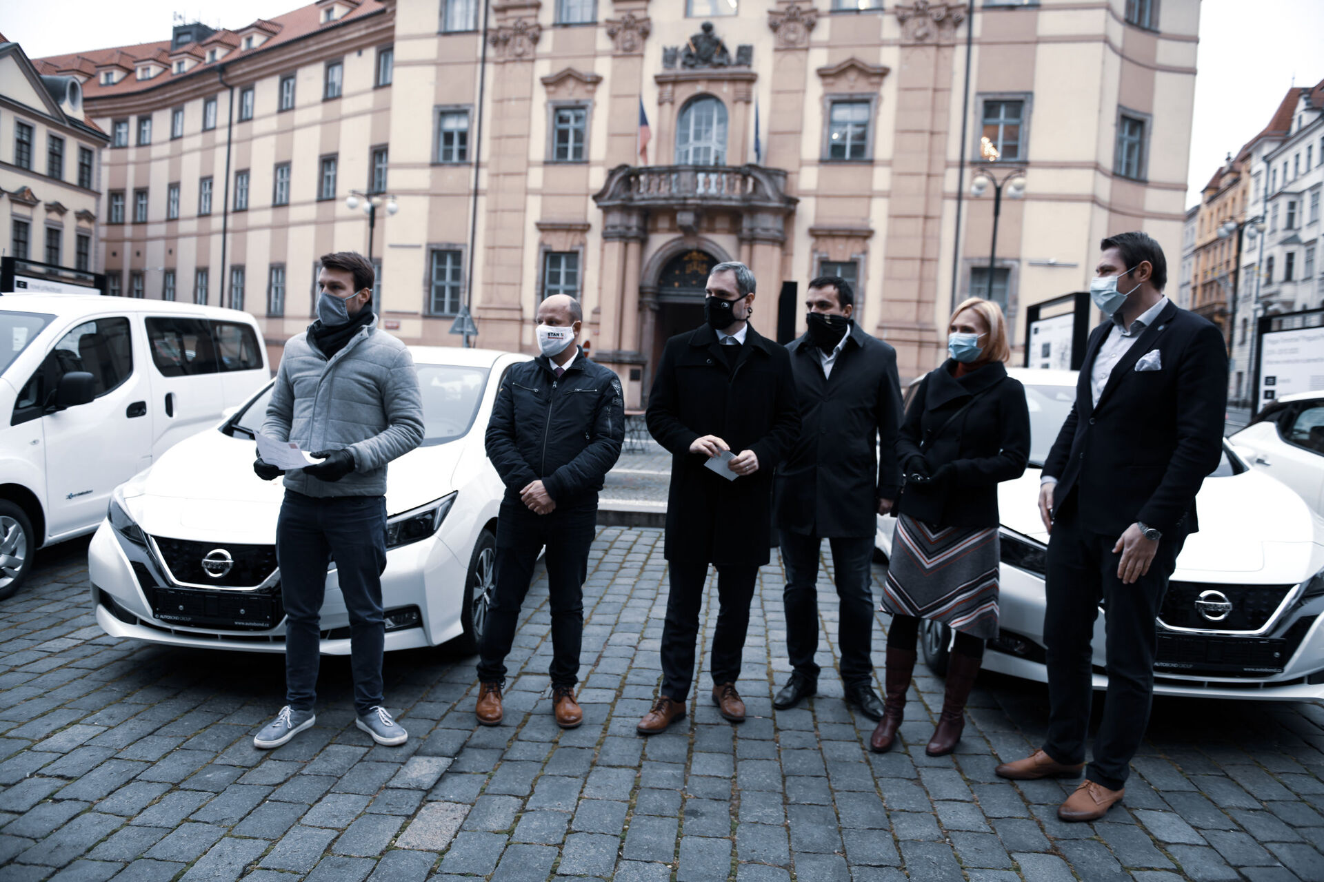 Praha - elektromobily Nissan