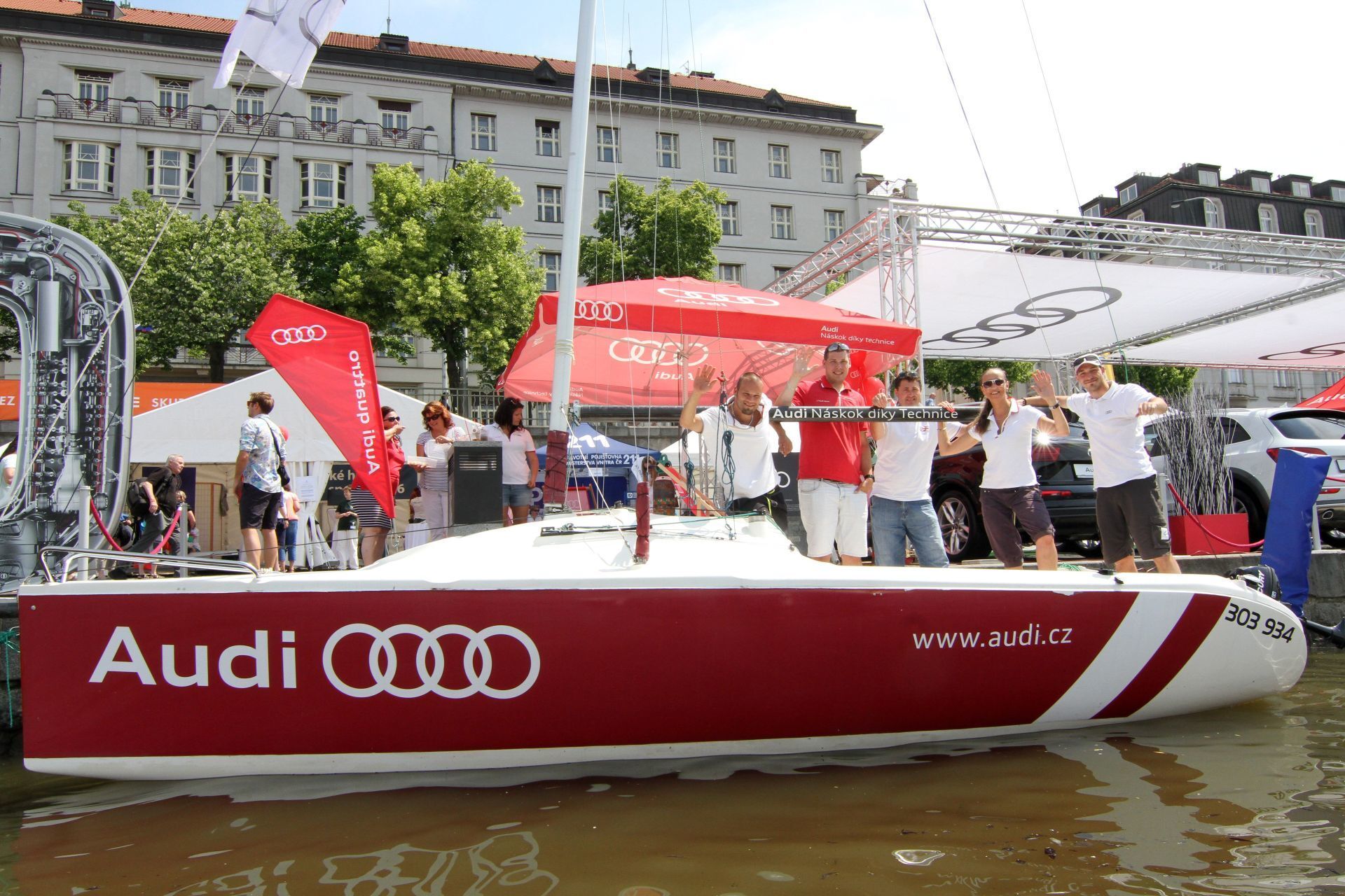 Pražské primátorky loď Audi