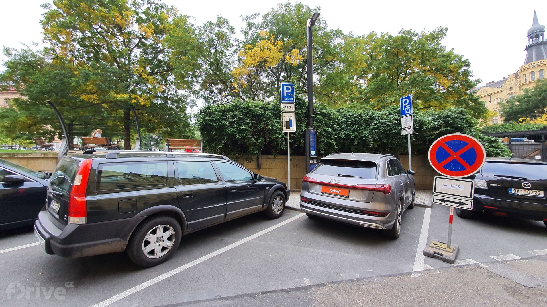 PRE, chytrá lampa SMIGHT Karlovo náměstí, Praha 2 - Nové Město