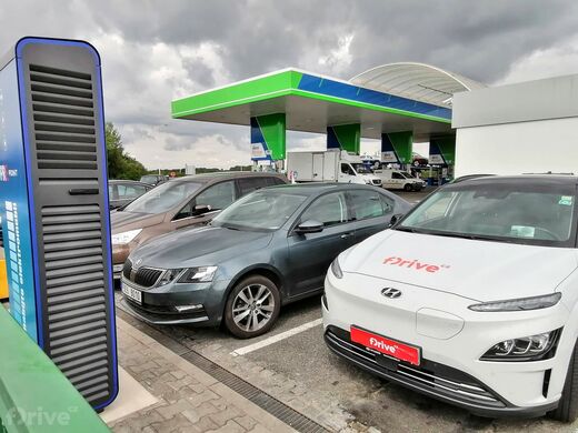 PRE, dálnice D11, 36. km směr Hradec Králové, odpočívka Vrbová Lhota, čs OMV
