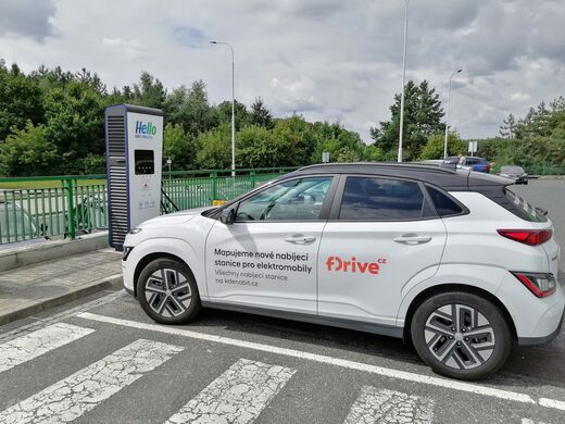 PRE, dálnice D11, 36. km směr Hradec Králové, odpočívka Vrbová Lhota, čs OMV