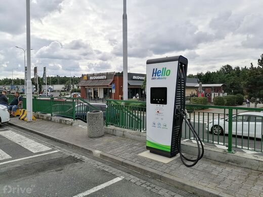 PRE, dálnice D11, 36. km směr Hradec Králové, odpočívka Vrbová Lhota, čs OMV