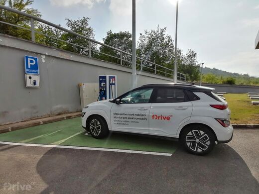 PRE, dálnice D13, průtah městem Most směr Teplice, čerpací stanice Benzina,