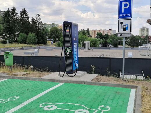 PRE, dálnice D6, exit 142 Sokolov, čerpací stanice OMV