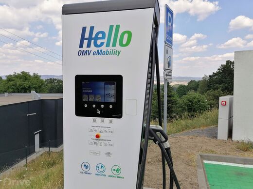PRE, dálnice D6, exit 142 Sokolov, čerpací stanice OMV