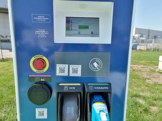 PRE, Modřice, Brněnská ul. (směr Rakousko), čerpací stanice OMV