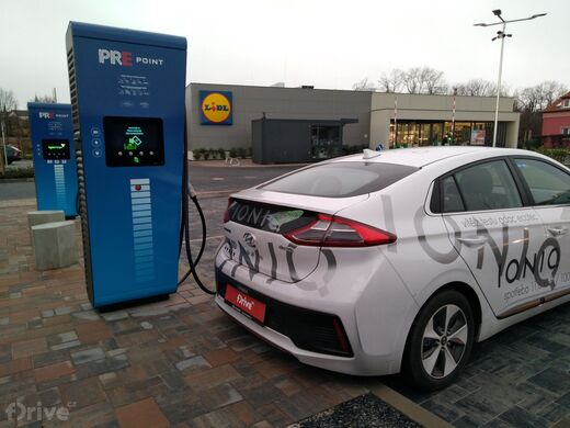 PRE, Praha - Čakovice, Schoellerova ul., supermarket Lidl