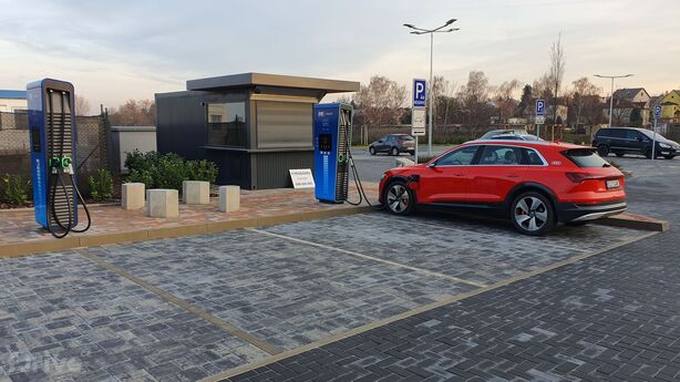 PRE, Praha - Čakovice, Schoellerova ul., supermarket Lidl