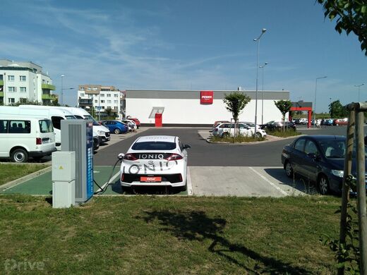 PRE, Praha - Uhříněves, ul. Přátelství, supermarket Penny Market