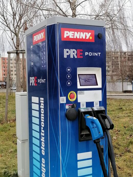 PRE, Praha 22 - Uhříněves, ul. Přátelství, Penny Market