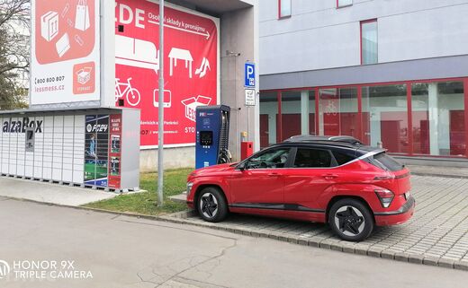 PRE, Praha 6 - Červený Vrch, Evropská ul., Minisklady k pronájmu