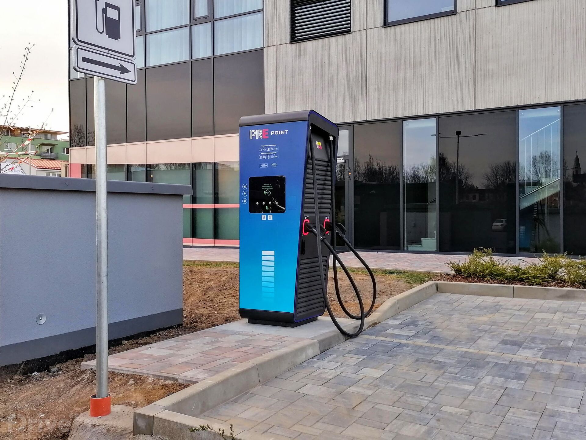 PRE, Praha 9 - Čakovice, Schoellerova ul., supermarket Lidl