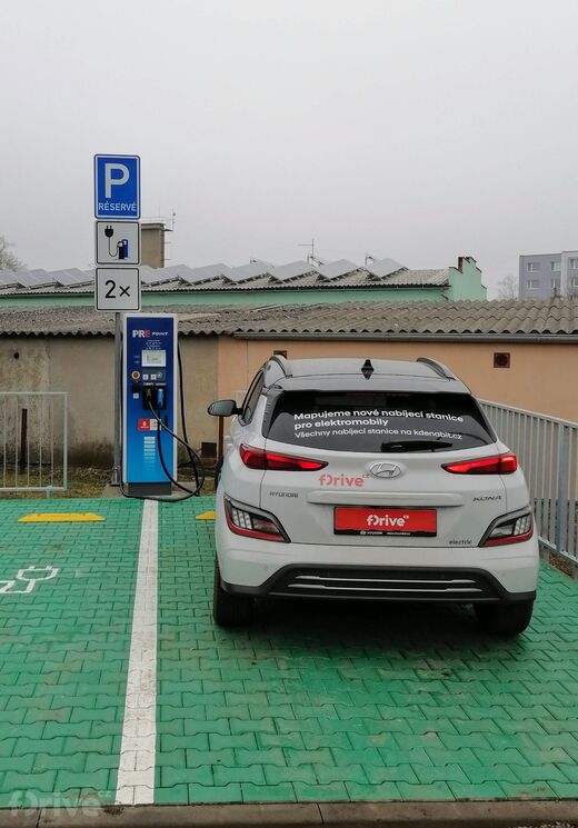 PRE, Roudnice nad Labem, Hornická ulice, čerpací stanice Benzina