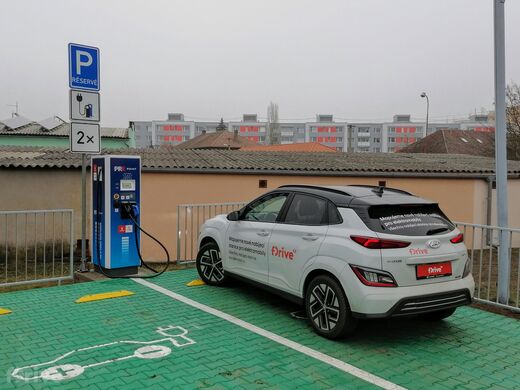 PRE, Roudnice nad Labem, Hornická ulice, čerpací stanice Benzina