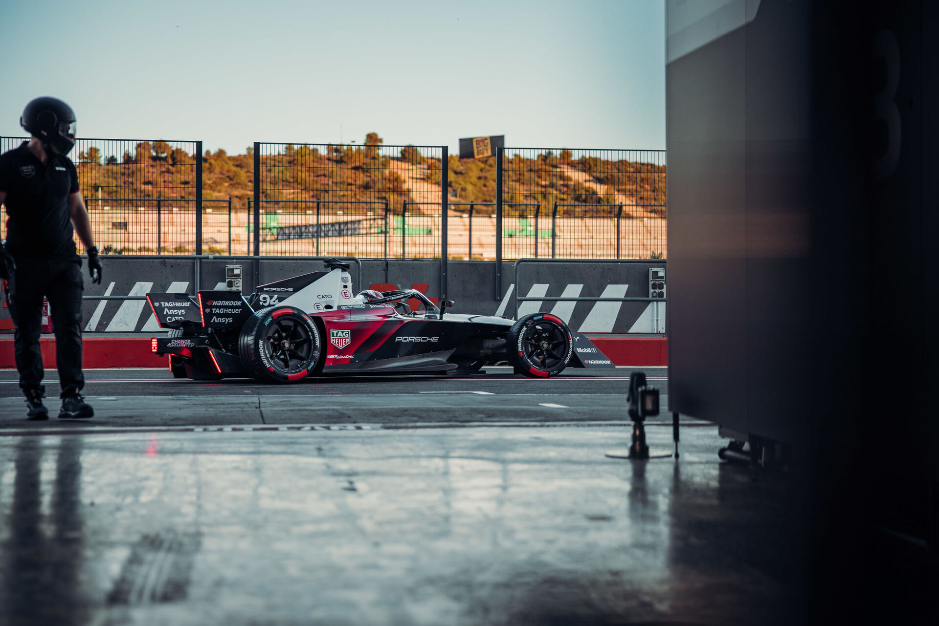 Předsezónní testy Formule E ve Valencii 2023